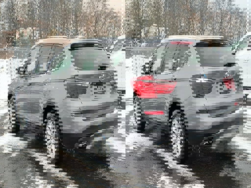 Used 2016 BMW X3 xDrive28i image 7
