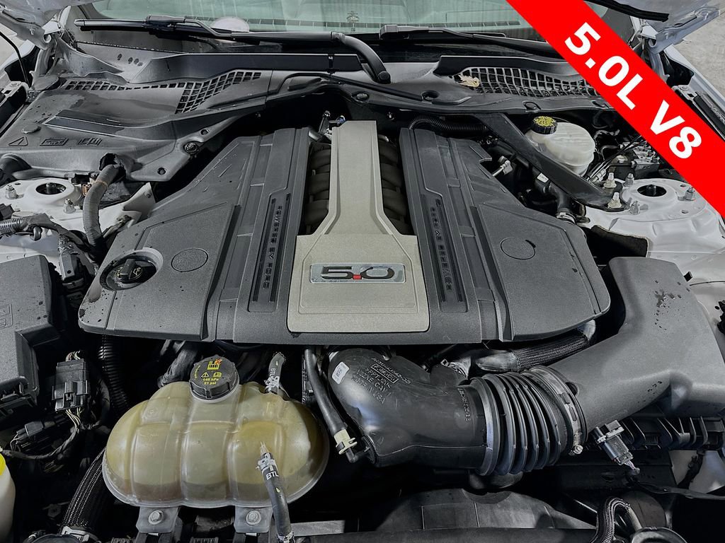 Used 2018 Ford Mustang GT Premium w/ Carbon Sport Interior Package image 30