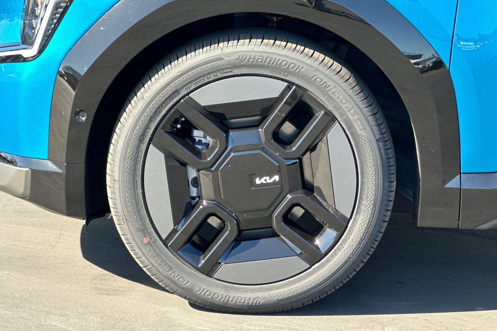 New 2026 Kia EV9 GT-Line AWD/4WD image 24