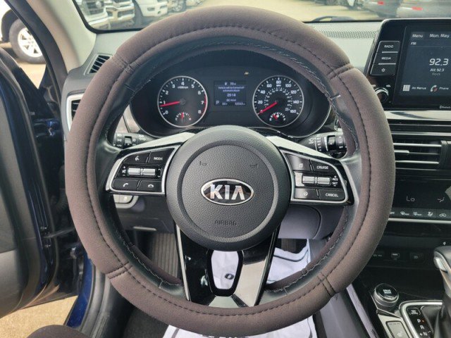 Used 2021 Kia Seltos EX AWD/4WD image 15