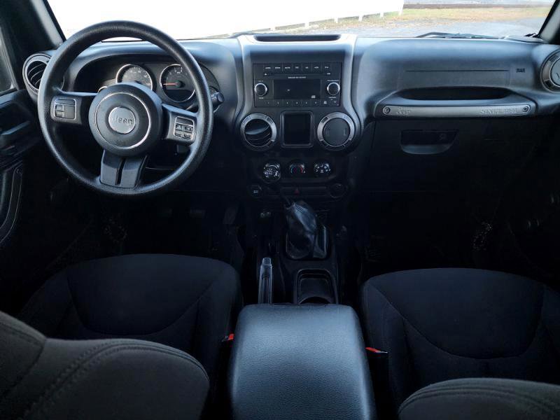 Used 2015 Jeep Wrangler Sport image 19