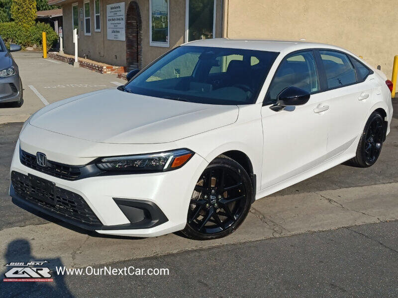 Used 2023 Honda Civic Sport image 1