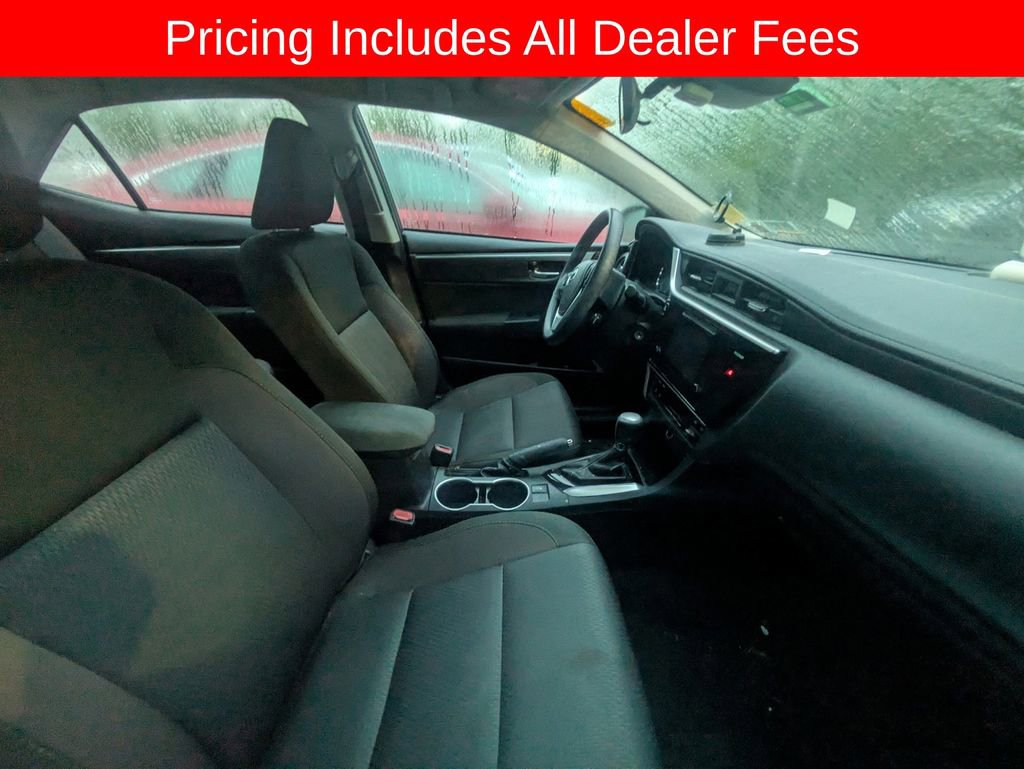 Used 2017 Toyota Corolla LE FWD image 10