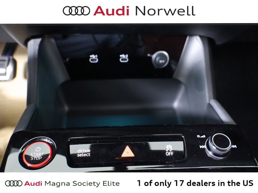 New 2027 Audi SQ6 e-tron Prestige AWD/4WD image 6
