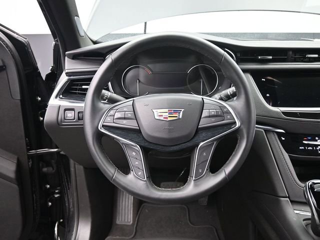 Certified 2025 Cadillac XT5 Premium Luxury image 27