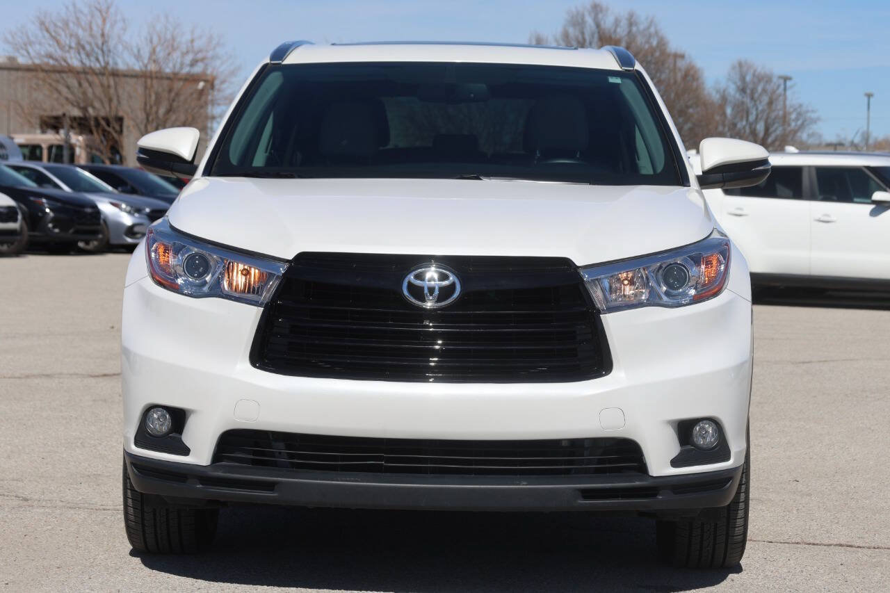Used 2016 Toyota Highlander XLE AWD/4WD image 5