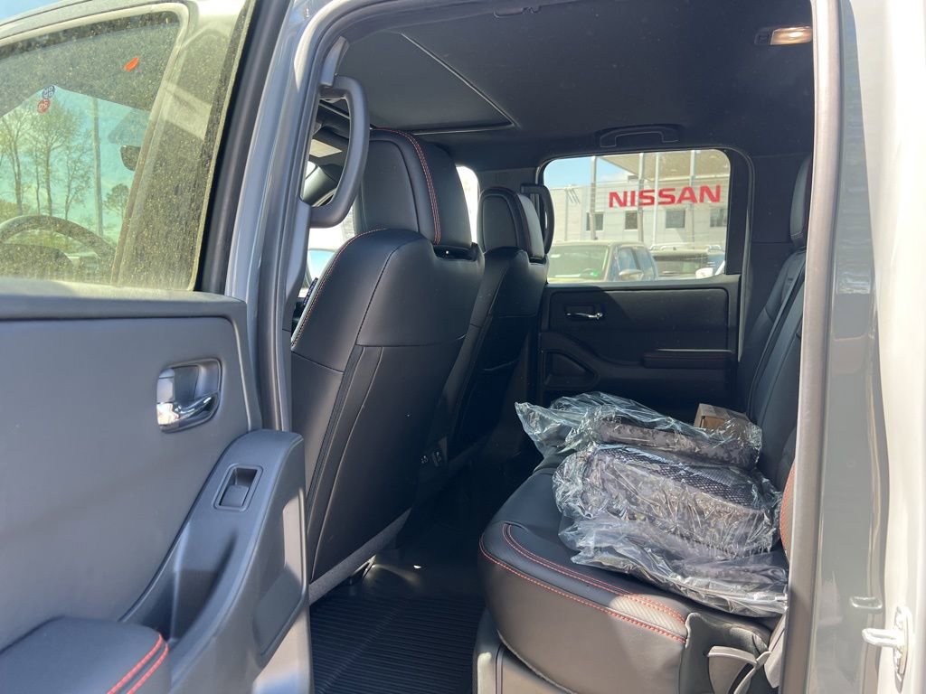New 2025 Nissan Frontier PRO-4X w/ Pro Premium Package image 14