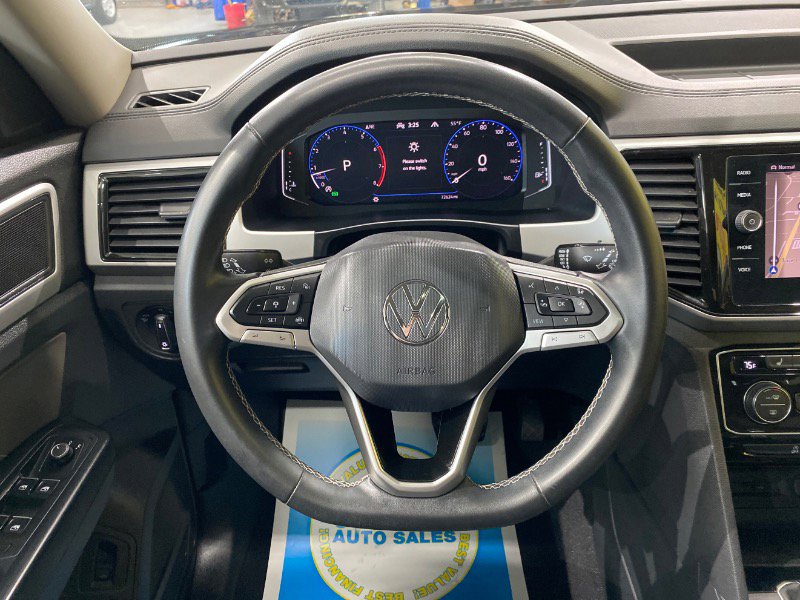 Used 2021 Volkswagen Atlas SEL image 11