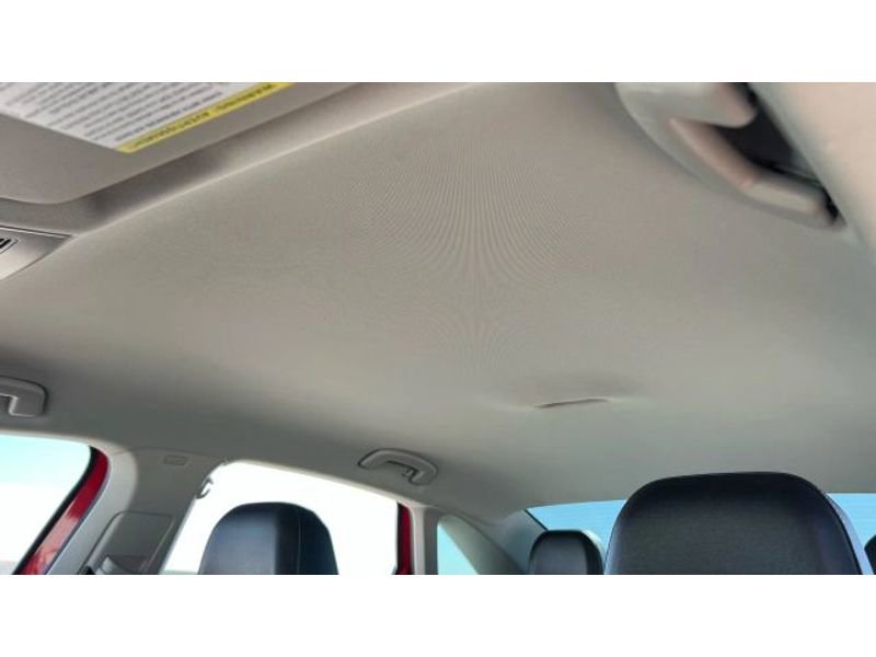 Used 2023 Volkswagen Jetta SE image 42