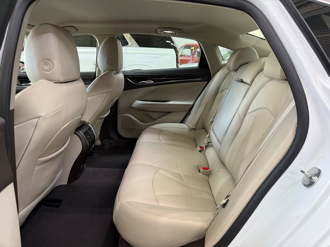 Used 2018 Buick LaCrosse Preferred image 15