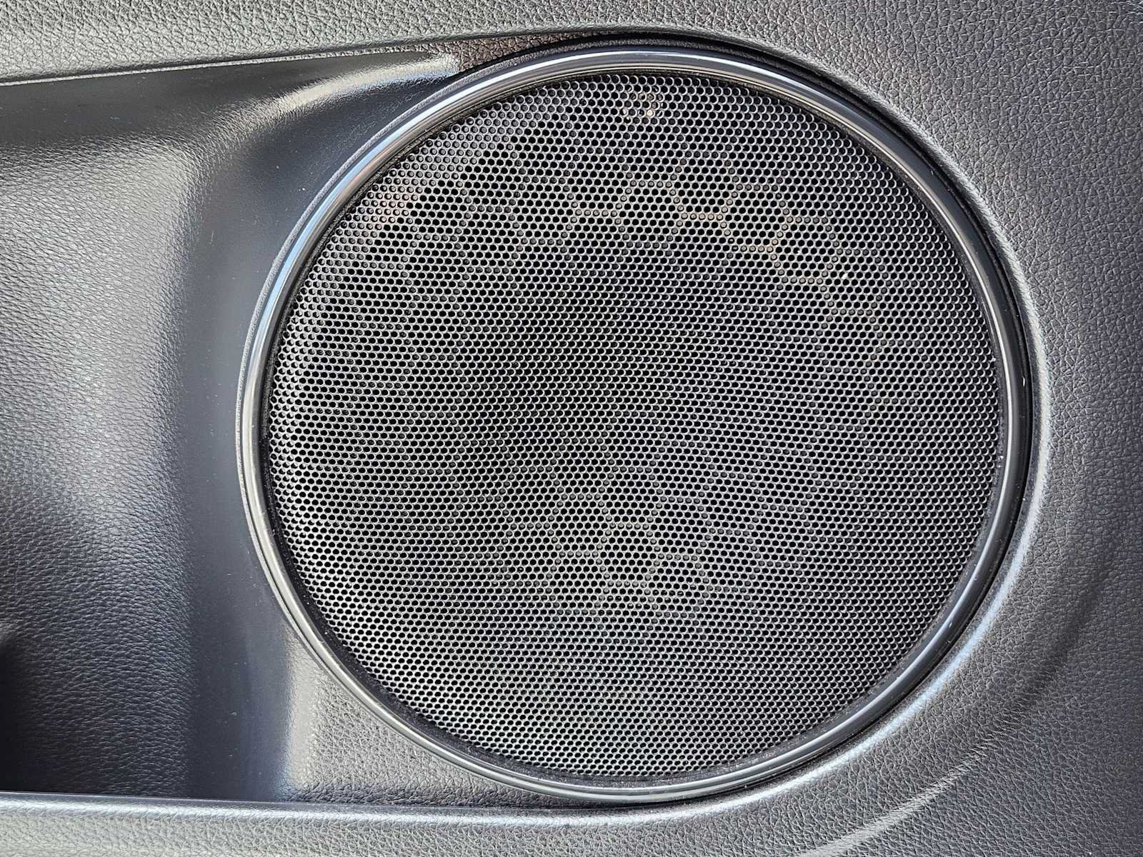 Used 2020 Honda HR-V LX image 29