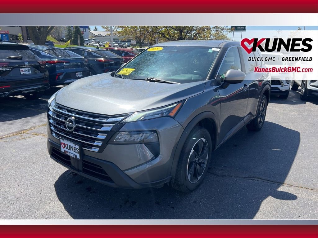 Used 2025 Nissan Rogue SV AWD/4WD image 12