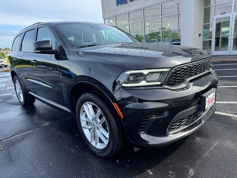 Used 2025 Dodge Durango GT AWD/4WD image 2