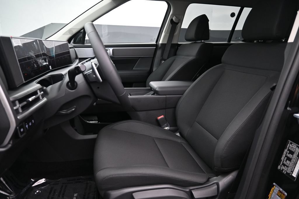 New 2026 Hyundai Santa Fe SE FWD image 10