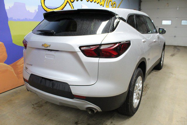 Used 2021 Chevrolet Blazer LT FWD image 4