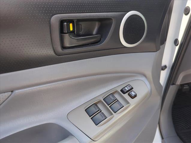 Used 2007 Toyota Tacoma PreRunner image 8