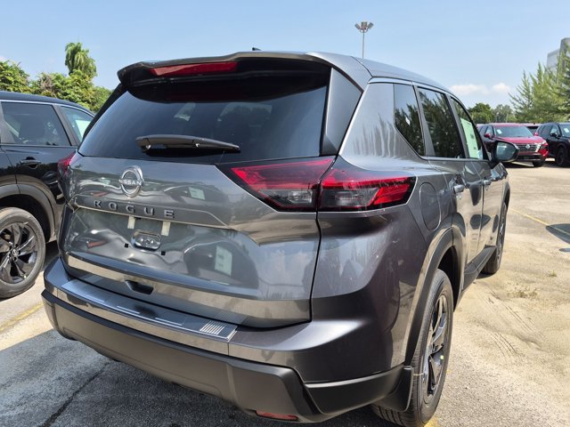New 2027 Nissan Rogue SV FWD image 2