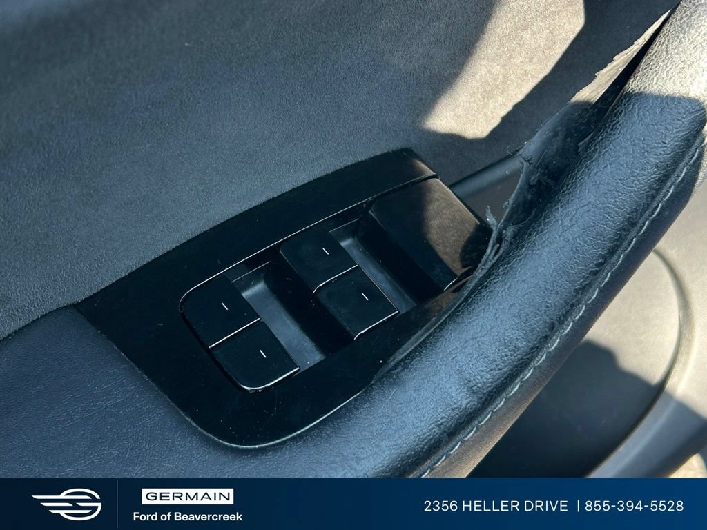 Used 2021 Tesla Model Y Long Range AWD/4WD image 20