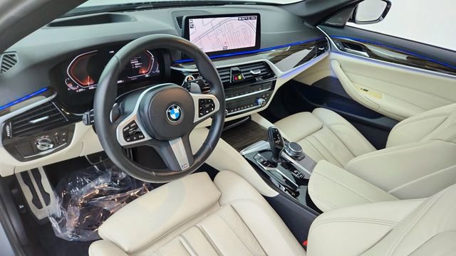 Used 2023 BMW 540i w/ M Sport Package image 18