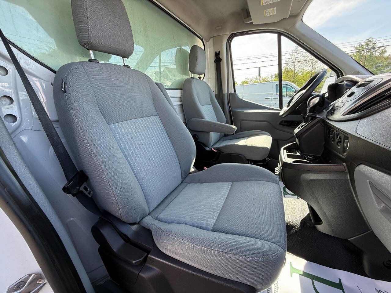 Used 2016 Ford Transit 350 178 DRW RWD image 22
