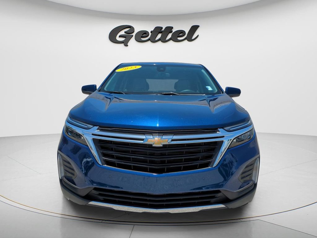 Used 2023 Chevrolet Equinox LT FWD image 2