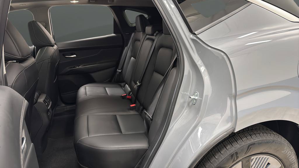 Used 2025 Nissan Murano SL AWD/4WD image 24