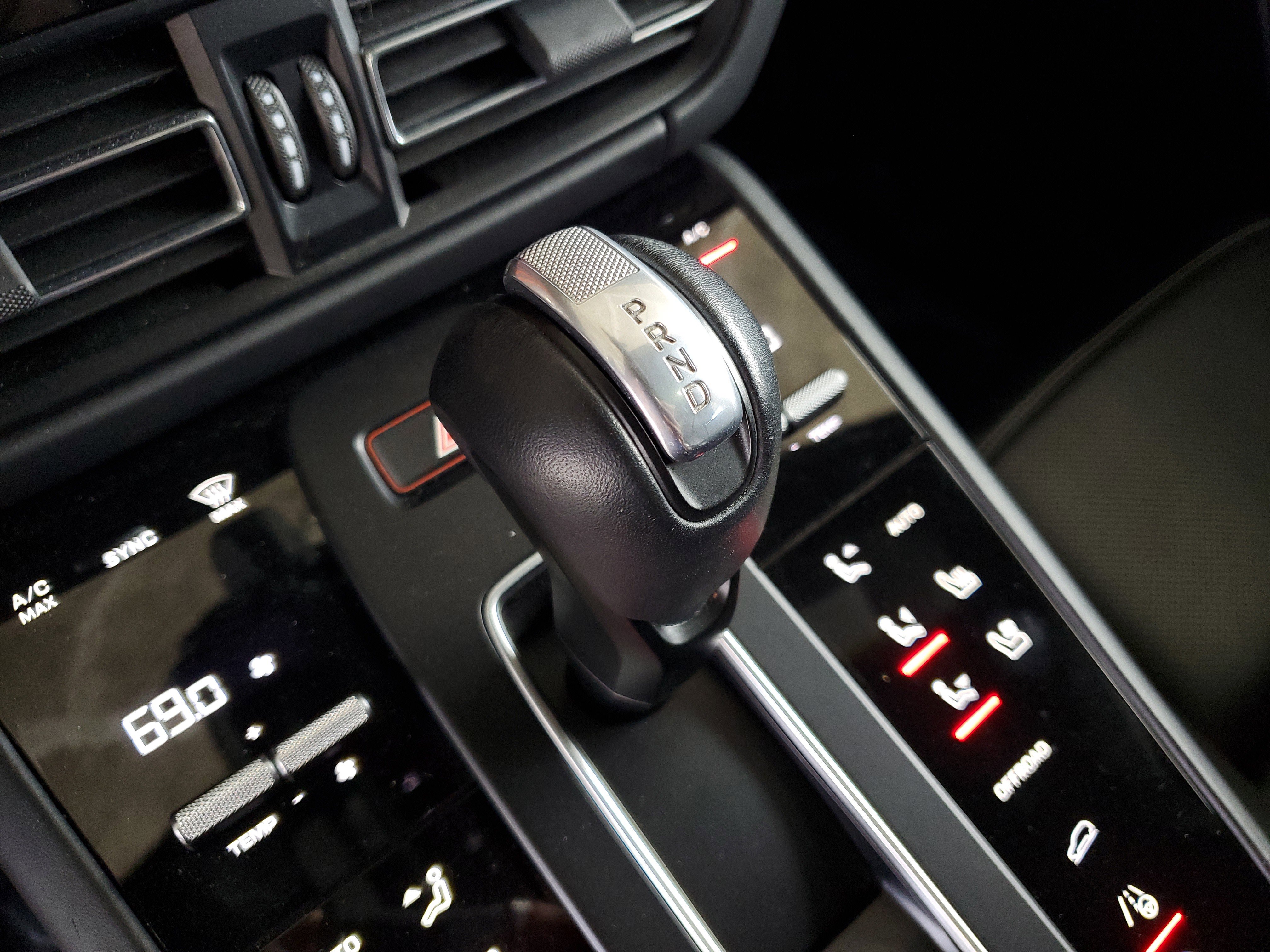 Used 2022 Porsche Macan GTS AWD/4WD image 27