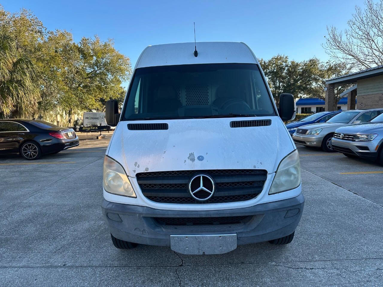 Used 2013 Mercedes-Benz Sprinter 2500 image 2