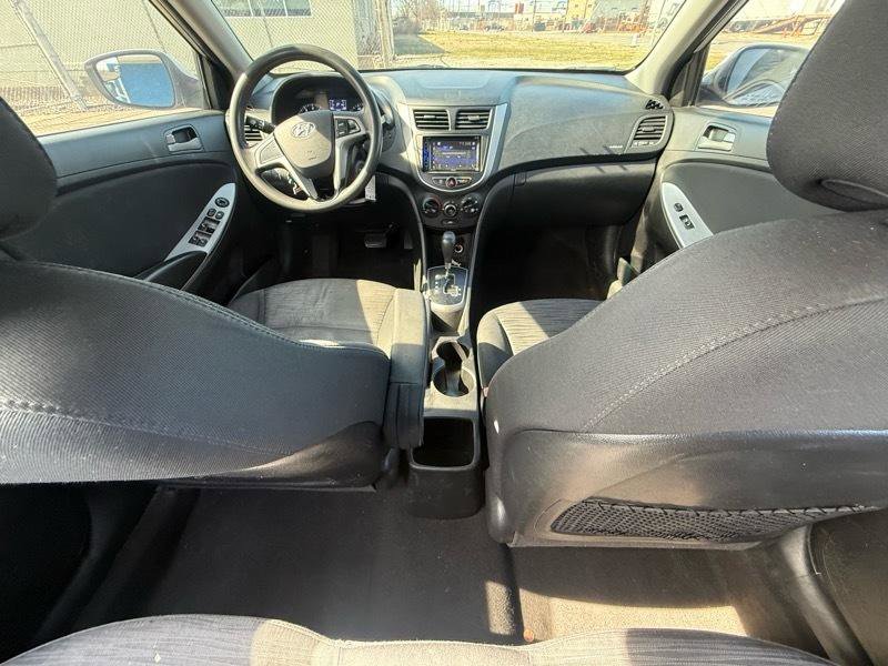 Used 2016 Hyundai Accent SE image 20