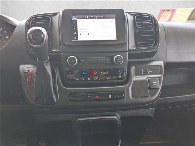 Used 2025 RAM ProMaster 2500 w/ Convenience Group FWD image 14