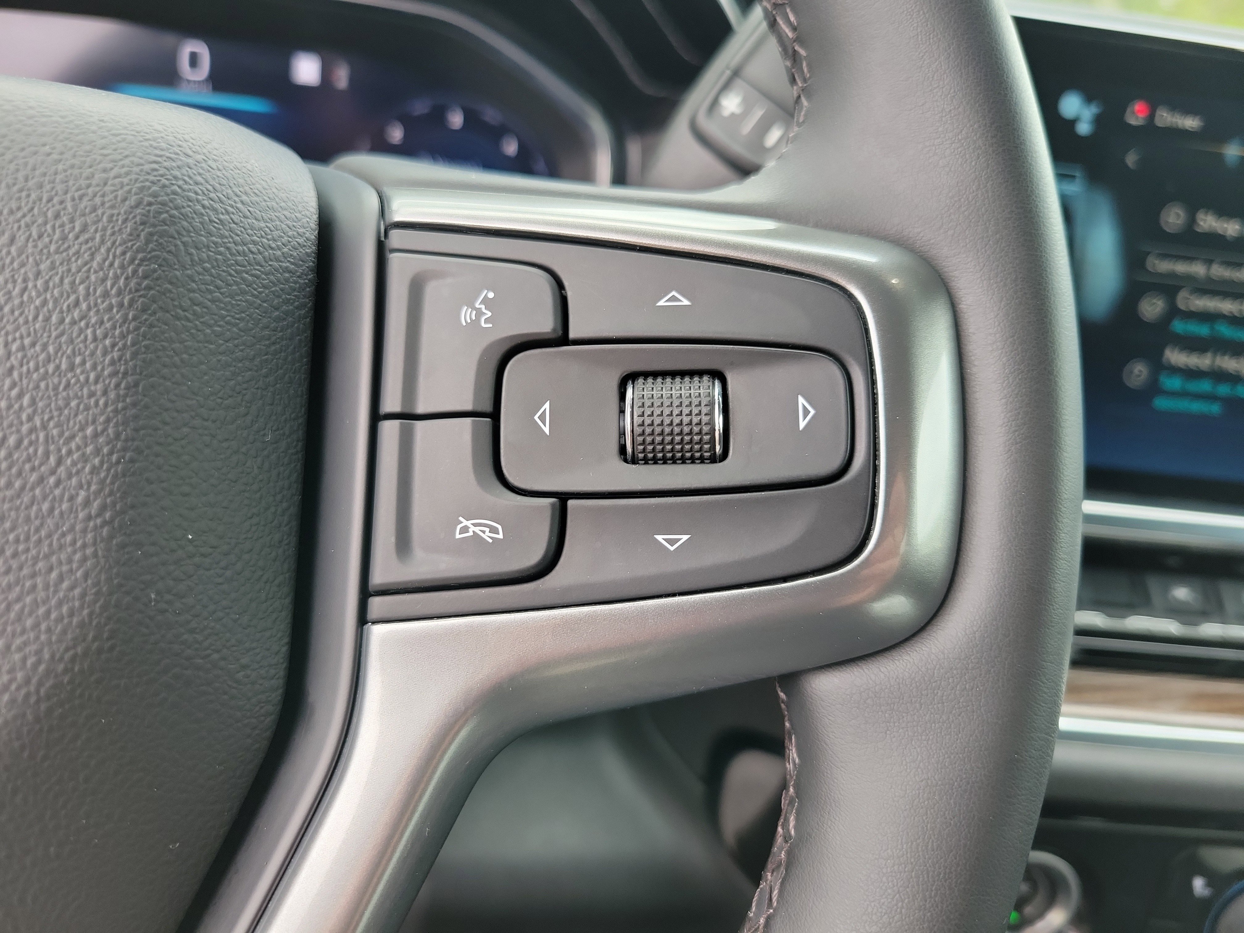 Used 2023 Chevrolet Silverado 1500 LT image 15