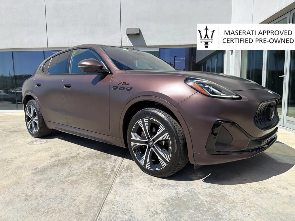 Certified 2025 Maserati Grecale Folgore AWD/4WD image 1