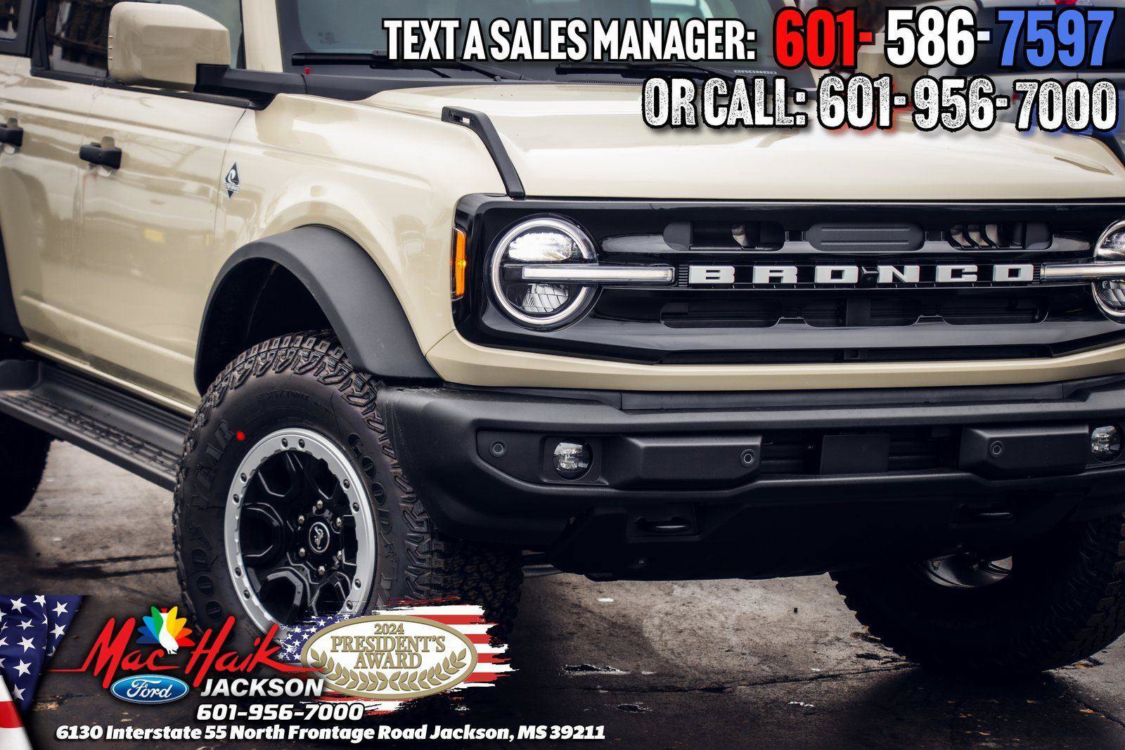 New 2026 Ford Bronco Outer Banks w/ Sasquatch Package AWD/4WD image 3