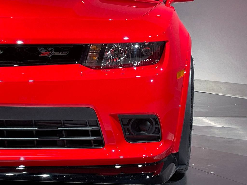 Used 2015 Chevrolet Camaro Z/28 RWD image 20