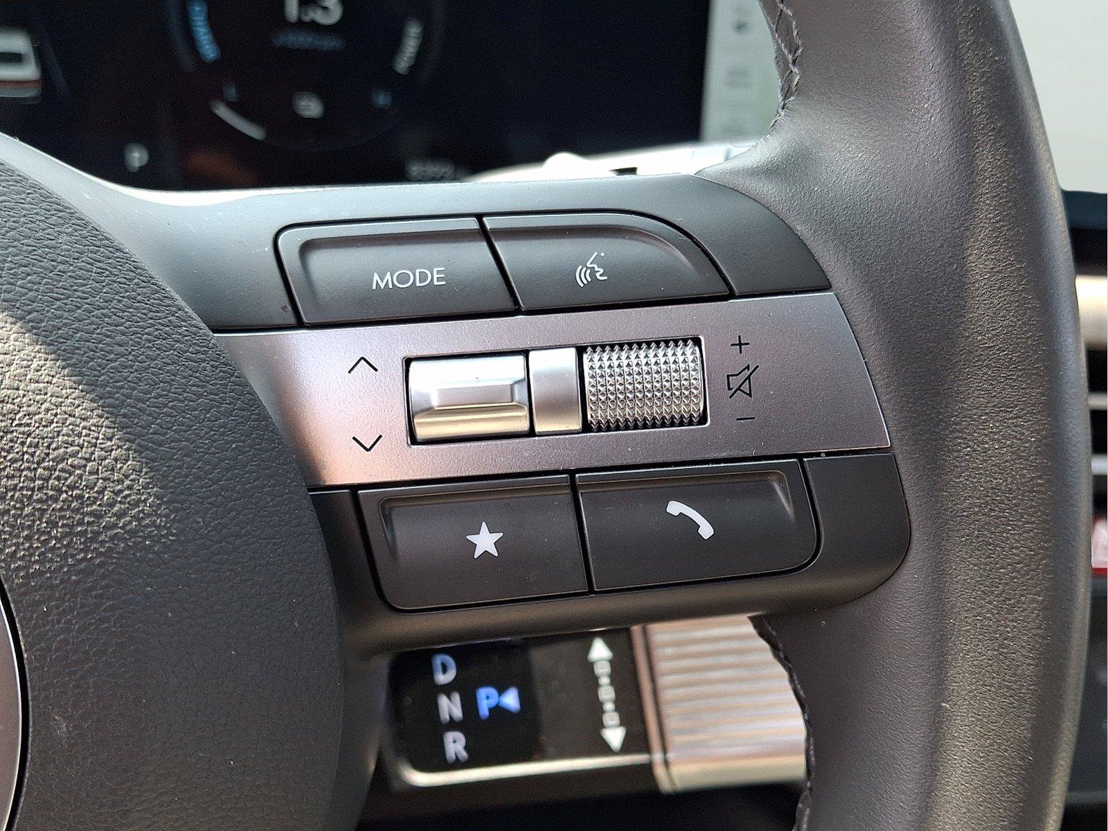 Used 2025 Hyundai Sonata Limited FWD image 21
