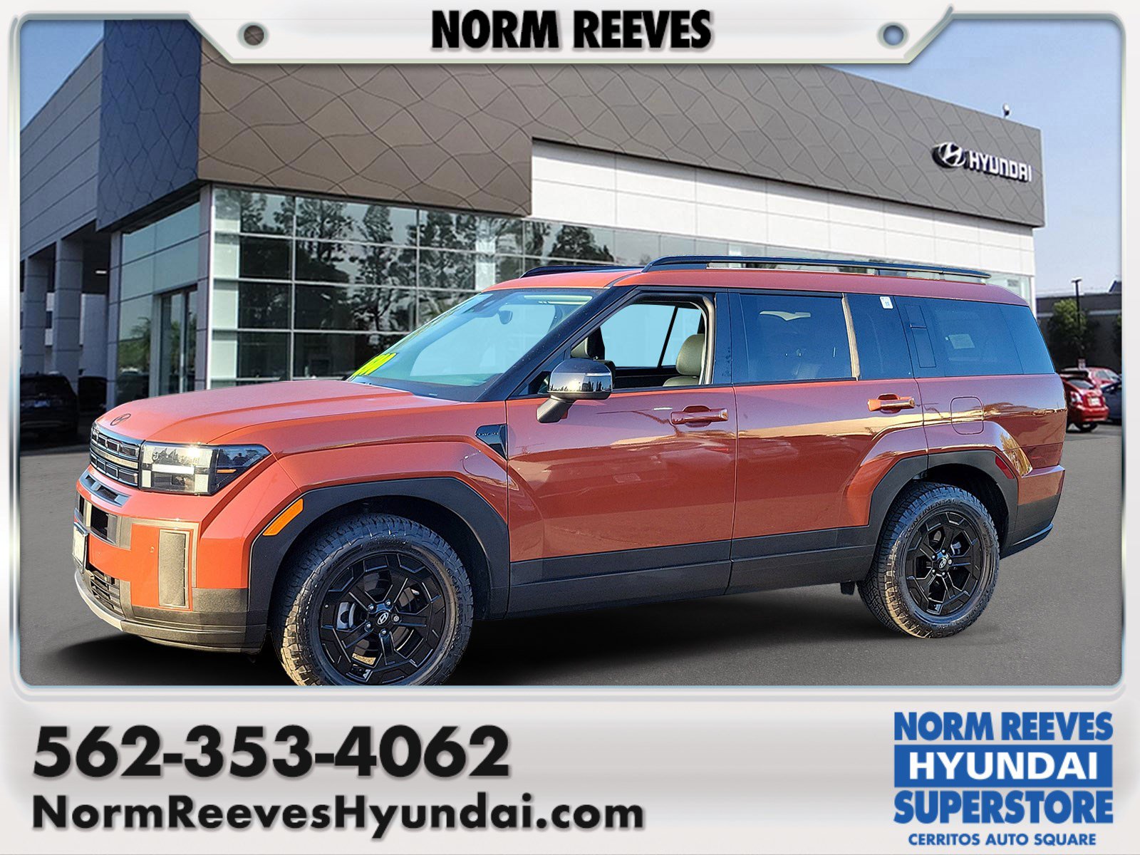 Certified 2025 Hyundai Santa Fe XRT AWD/4WD image 1