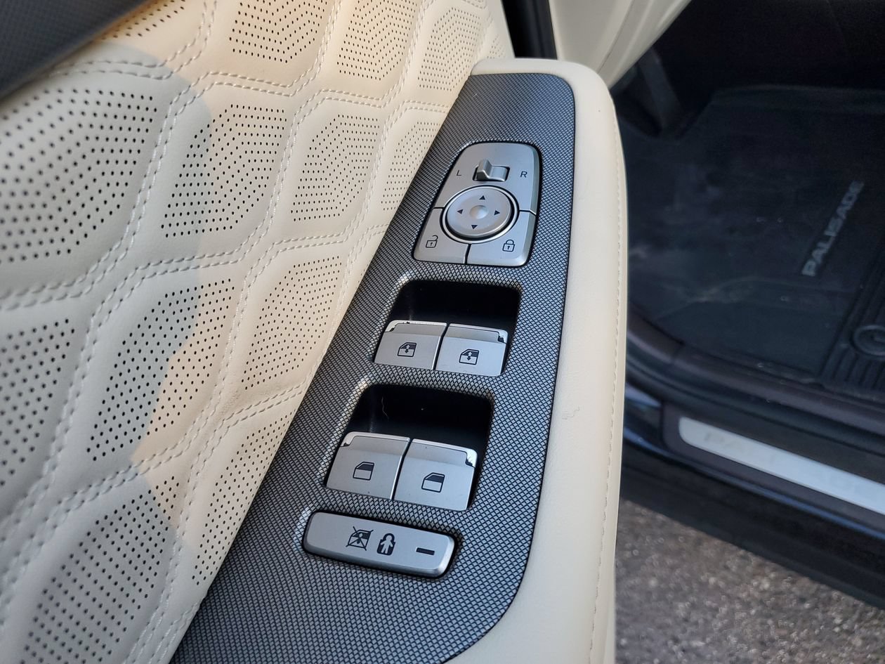 Used 2021 Hyundai Palisade Calligraphy AWD/4WD image 17