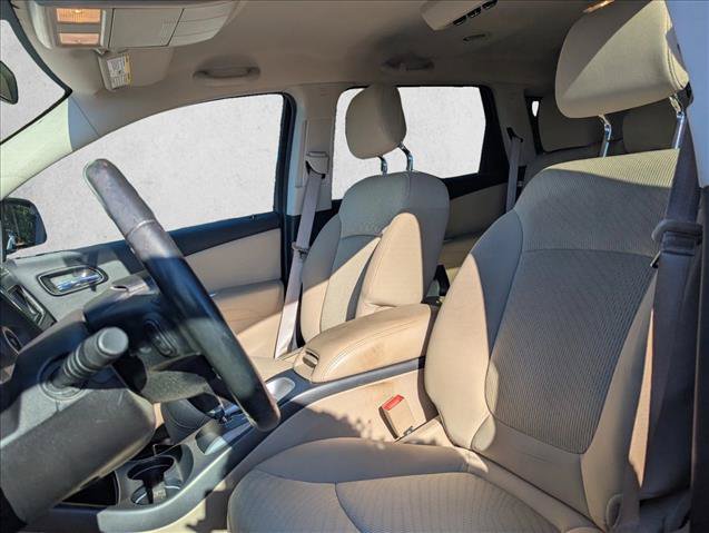 Used 2014 Dodge Journey SE w/ Flexible Seating Group FWD image 21