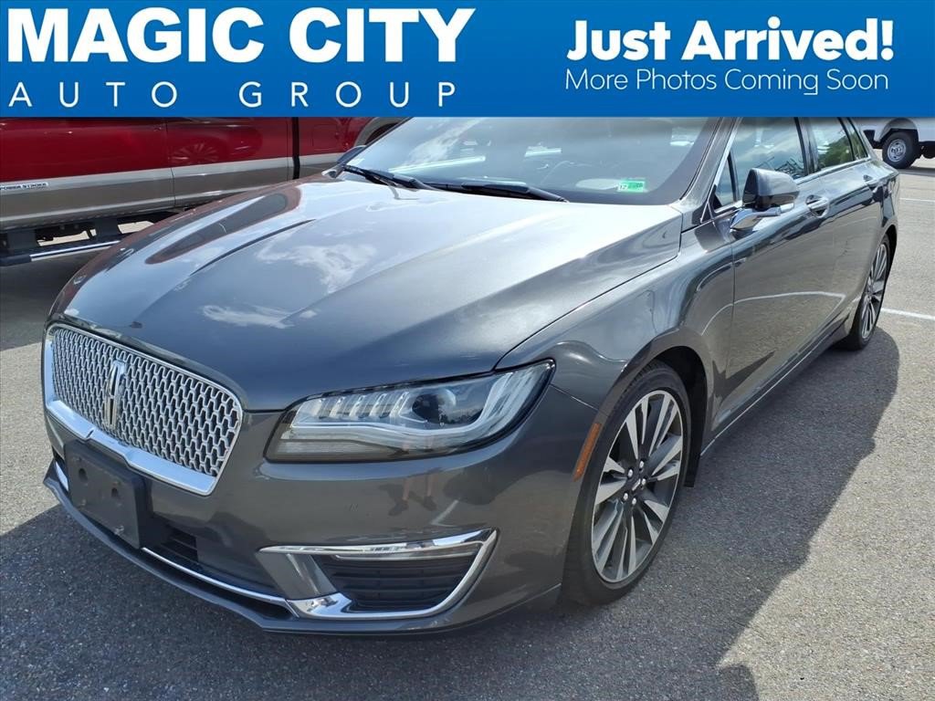 Used 2017 Lincoln MKZ Reserve w/ Climate Package FWD image 1