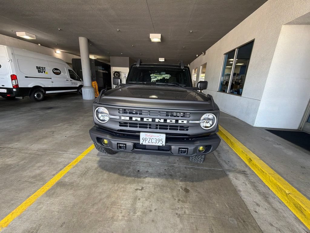 Used 2024 Ford Bronco Black Diamond AWD/4WD video 3