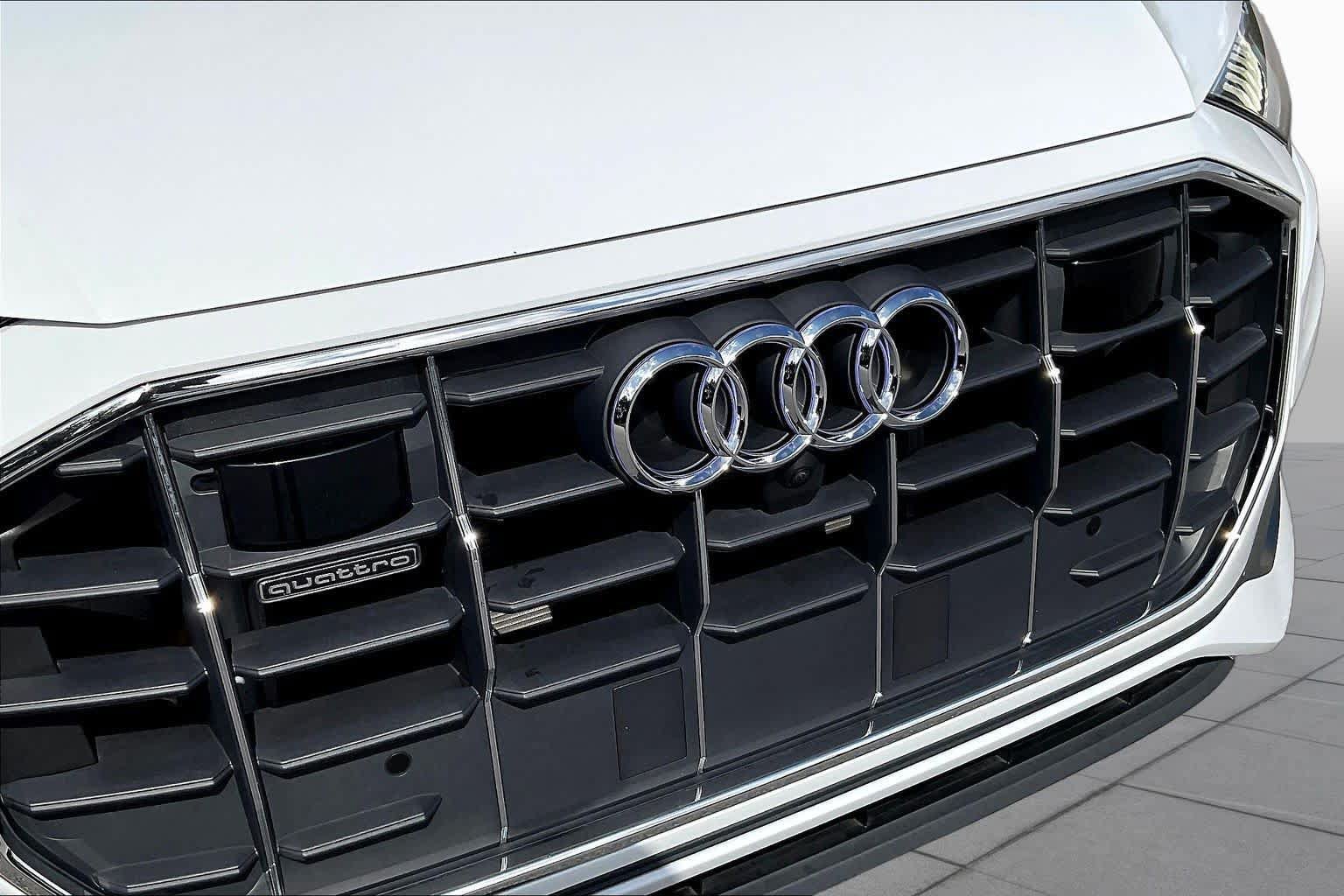Used 2023 Audi Q8 Premium w/ Convenience Package AWD/4WD image 59
