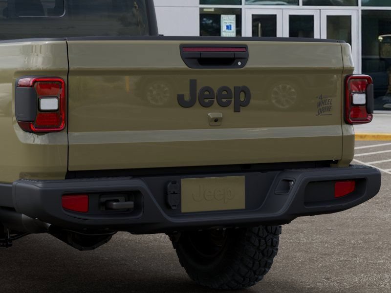 New 2026 Jeep Gladiator Willys AWD/4WD image 13