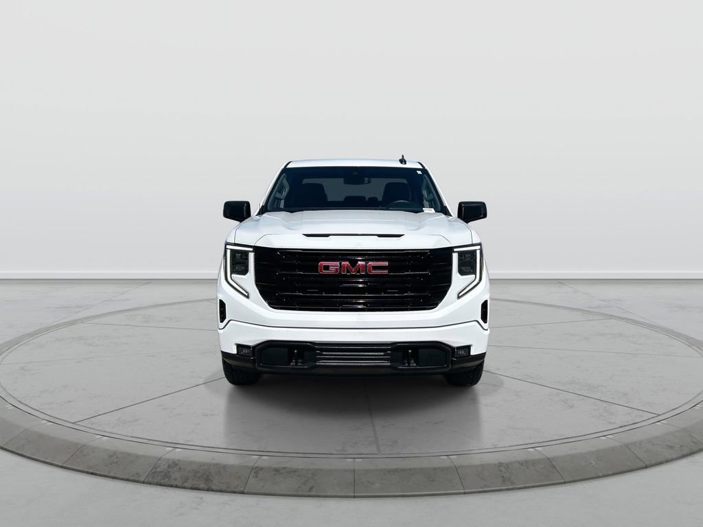 Used 2025 GMC Sierra 1500 Elevation AWD/4WD image 3