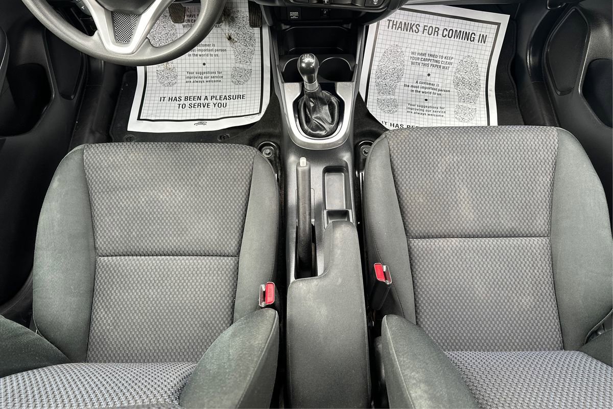 Used 2018 Honda Fit LX image 14