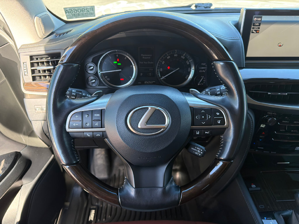 Used 2017 Lexus LX 570 4WD w/ Luxury Package image 26