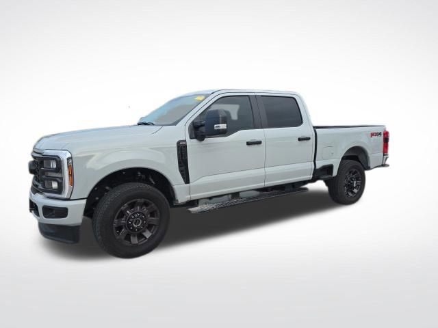 Used 2025 Ford F250 XL w/ STX Appearance Package AWD/4WD image 5