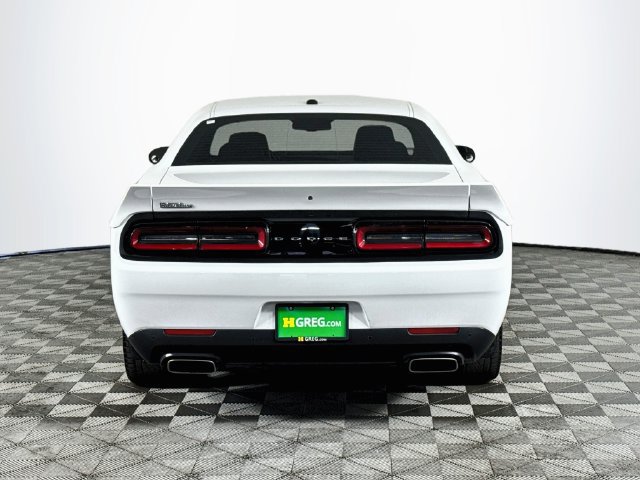 Used 2020 Dodge Challenger R/T RWD image 7