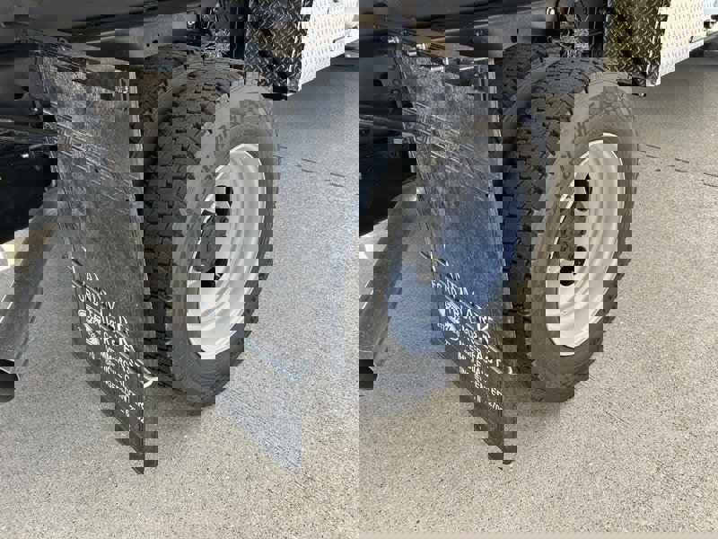 New 2025 Ford F450 XL w/ XL Chrome Package image 35