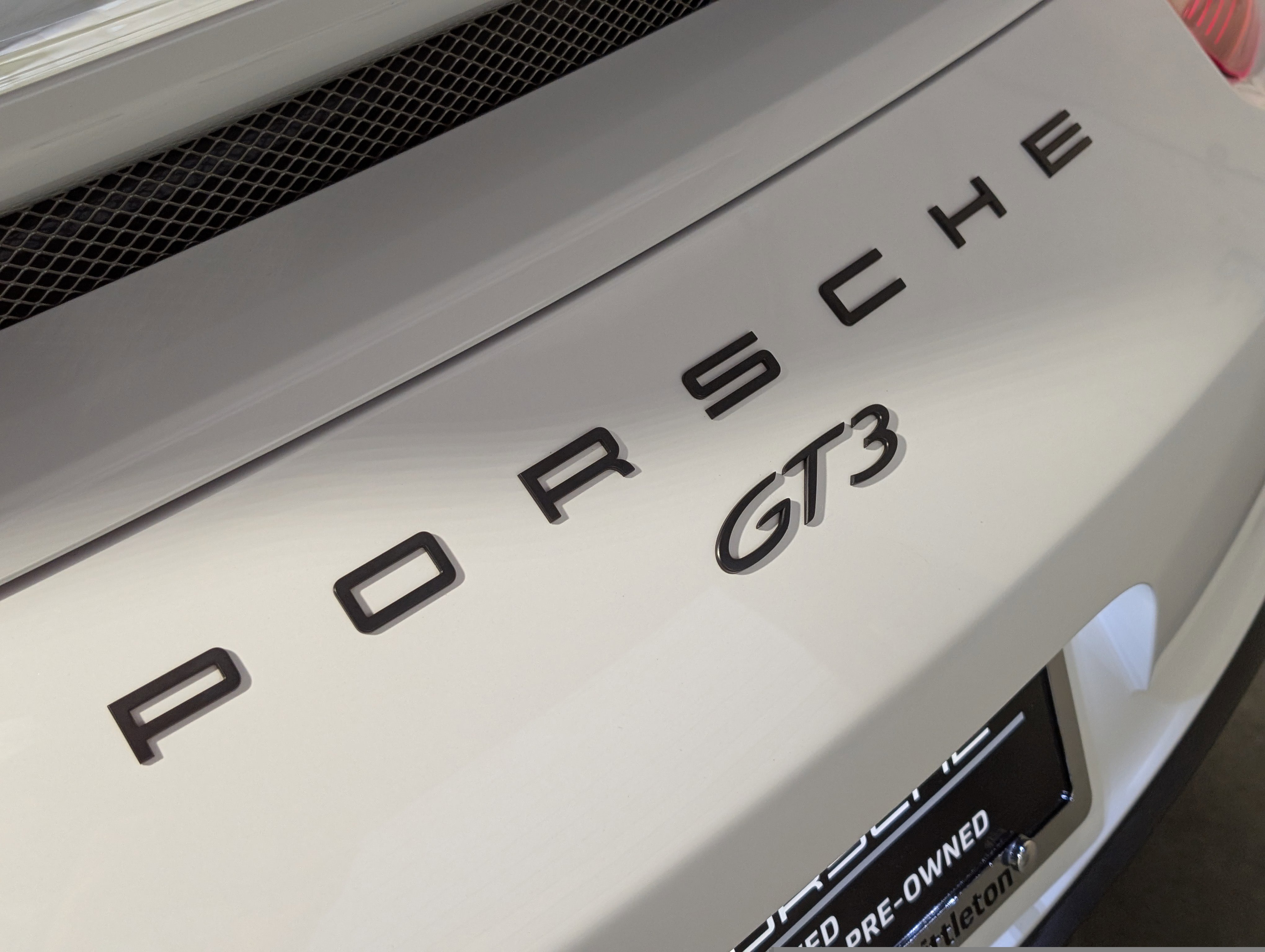 Certified 2018 Porsche 911 GT3 RWD image 16