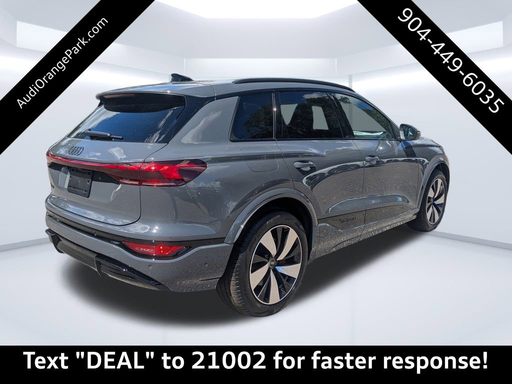 New 2025 Audi SQ6 e-tron Premium Plus image 3